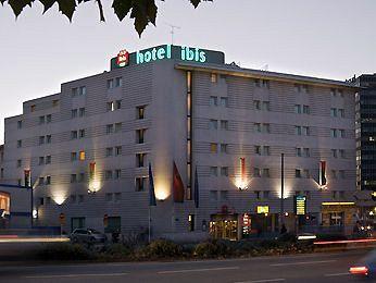 Exterior - Ibis Marseille Timone Exterior - Ibis Marseille Timone
