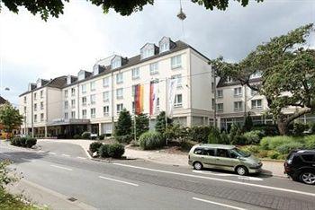 Exterior - Lindner Congress Hotel Frankfurt Exterior - Lindner Congress Hotel Frankfurt