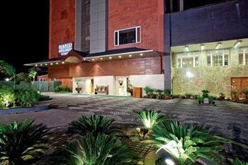 Exterior - Country Inns & Suites By Carlson - Ahmedabad Exterior - Country Inns & Suites By Carlson - Ahmedabad
