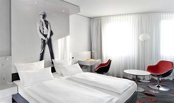 Exterior - art'otel berlin city center west, by Park Plaza Exterior - art'otel berlin city center west, by Park Plaza