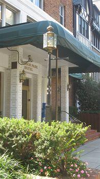 Exterior - Windsor Park Hotel Exterior - Windsor Park Hotel