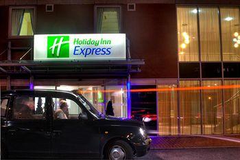  - Holiday Inn Express London - Limehouse