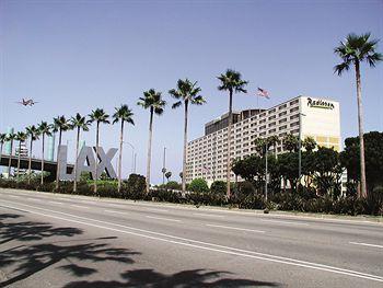Exterior - Radisson Hotel Los Angeles Airport Exterior - Radisson Hotel Los Angeles Airport