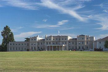 Exterior - De Vere Venues Wokefield Park Exterior - De Vere Venues Wokefield Park