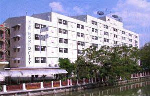 Exterior - New World City Hotel Exterior - New World City Hotel