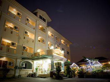 Exterior - Convenient Resort Exterior - Convenient Resort
