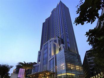 Exterior - Sofitel Bangkok Sukhumvit Exterior - Sofitel Bangkok Sukhumvit