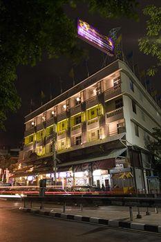 Exterior - Sawasdee Khaosan Inn Exterior - Sawasdee Khaosan Inn