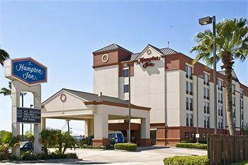 Exterior - Hampton Inn Houston Hobby Airport Exterior - Hampton Inn Houston Hobby Airport