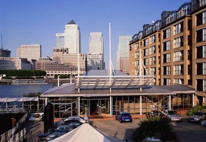 Exterior - Hilton London Docklands Riverside