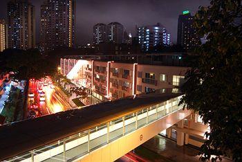 Exterior - Link Hotel Exterior - Link Hotel