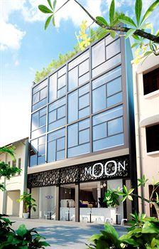 Exterior - Moon Hotel Exterior - Moon Hotel