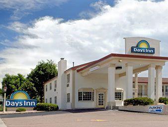 Exterior - Days Inn Colorado Springs Central Exterior - Days Inn Colorado Springs Central
