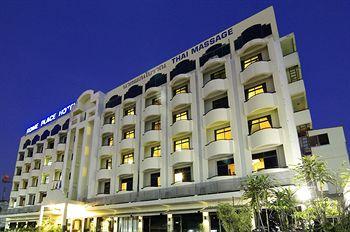 Exterior - Rome Place Hotel Exterior - Rome Place Hotel