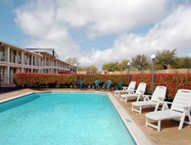 Super 8 By The Galleria North Dallas Super 8 By The Galleria North Dallas