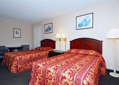 Rodeway Inn & Suites Rodeway Inn & Suites