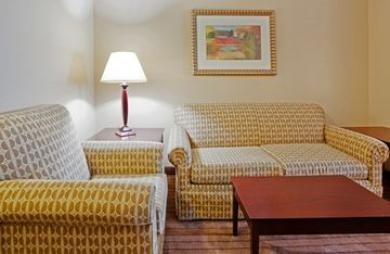 Holiday Inn Express & Suites Austell Powder Springs Holiday Inn Express & Suites Austell Powder Springs
