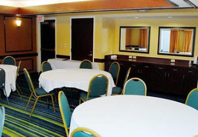 Fairfield Inn & Suites Boston North Fairfield Inn & Suites Boston North
