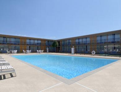 Days Inn Calhoun Days Inn Calhoun