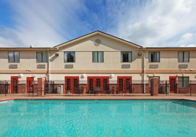 Holiday Inn Express Hotel & Suites Camden Holiday Inn Express Hotel & Suites Camden