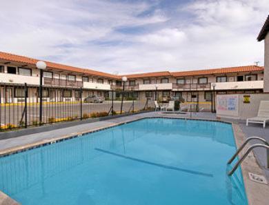 Days Inn Castaic Six Flags Magic Mountain Days Inn Castaic Six Flags Magic Mountain