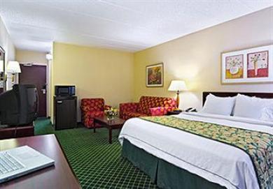 Fairfield Inn and Suites by Marriott Chicago Midway Airport Fairfield Inn and Suites by Marriott Chicago Midway Airport