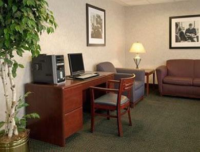 Baymont Inn & Suites Baymont Inn & Suites