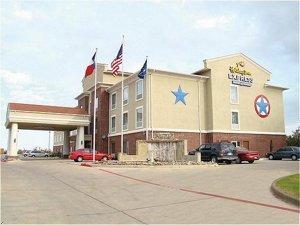 Holiday Inn Express Cleburne Holiday Inn Express Cleburne