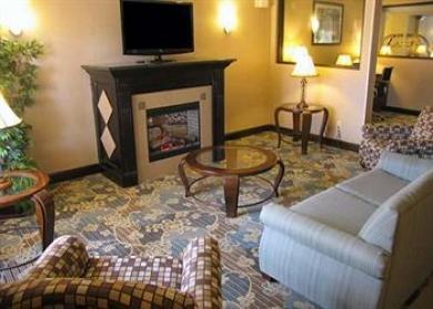 Comfort Suites Clinton Comfort Suites Clinton
