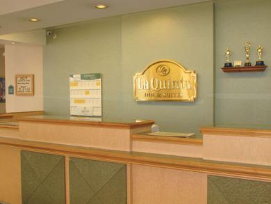 La Quinta Inn & Suites Colorado Springs South Airport La Quinta Inn & Suites Colorado Springs South Airport