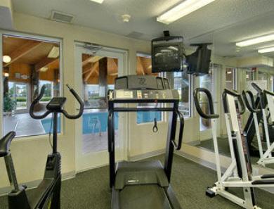 Baymont Inn And Suites Columbusrickenbacker Baymont Inn And Suites Columbusrickenbacker