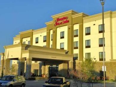 Hampton Inn & Suites DallasCockrell Hill I-30 Hampton Inn & Suites DallasCockrell Hill I-30