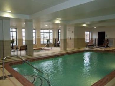 Holiday Inn Express Hotel & Suites Columbus Edinburgh Holiday Inn Express Hotel & Suites Columbus Edinburgh