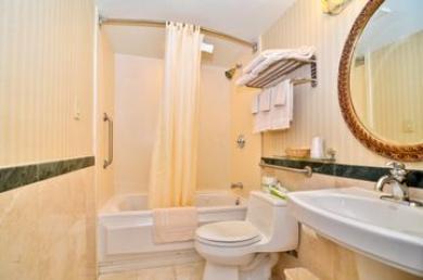 Best Western Plus Queens Court Best Western Plus Queens Court