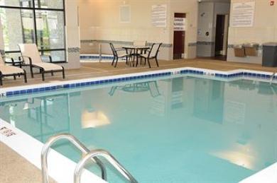 Hampton Inn Ft. WayneDupont Road Hampton Inn Ft. WayneDupont Road