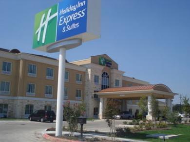 Holiday Inn Express Hotel & Su Holiday Inn Express Hotel & Su