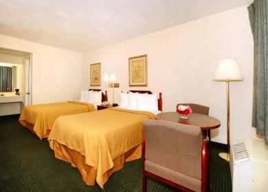 Quality Inn Executive Center Quality Inn Executive Center