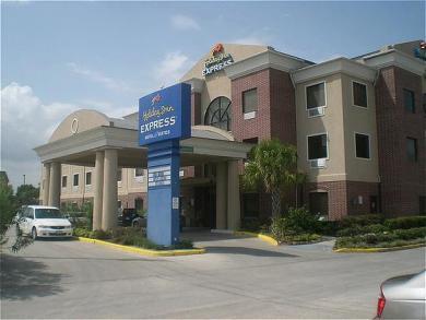 Holiday Inn Express Houston-beltway 8 Holiday Inn Express Houston-beltway 8