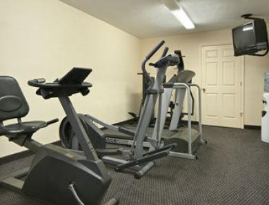 Days Inn And Suites Kokomo Days Inn And Suites Kokomo