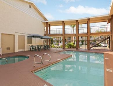 Days Inn And Suites San Diego Days Inn And Suites San Diego