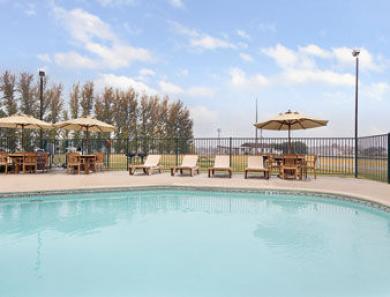 Days Inn Lemoore Days Inn Lemoore