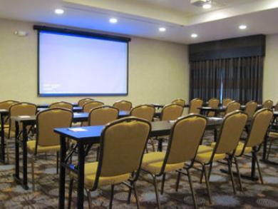 Best Western Plus Lytle Inn & Suits Best Western Plus Lytle Inn & Suits