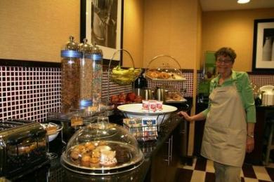 Hampton Inn & Suites Millington Hampton Inn & Suites Millington