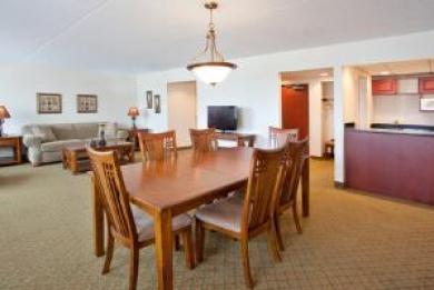 Holiday Inn Muskegon Harbor Holiday Inn Muskegon Harbor