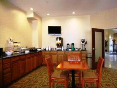 Best Western Plus New Cumberland Inn & Suites Best Western Plus New Cumberland Inn & Suites