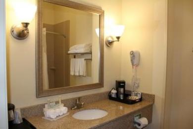 Holiday Inn Express Hotel & Suites Niles Holiday Inn Express Hotel & Suites Niles