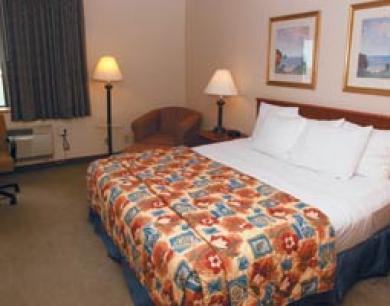 La Quinta Inn Milwaukee Airport - Oak Creek La Quinta Inn Milwaukee Airport - Oak Creek