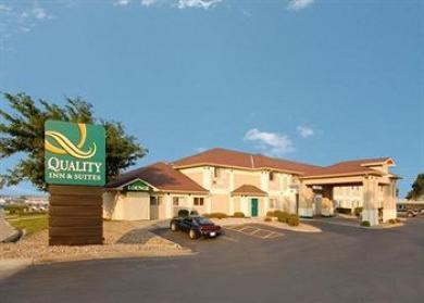 Quality Inn & Suites Quality Inn & Suites