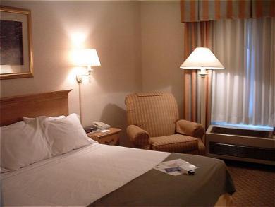 Holiday Inn Express Perrysburg Holiday Inn Express Perrysburg