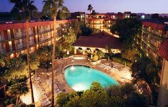 Embassy Suites Phoenix Airport at 24th Street Embassy Suites Phoenix Airport at 24th Street